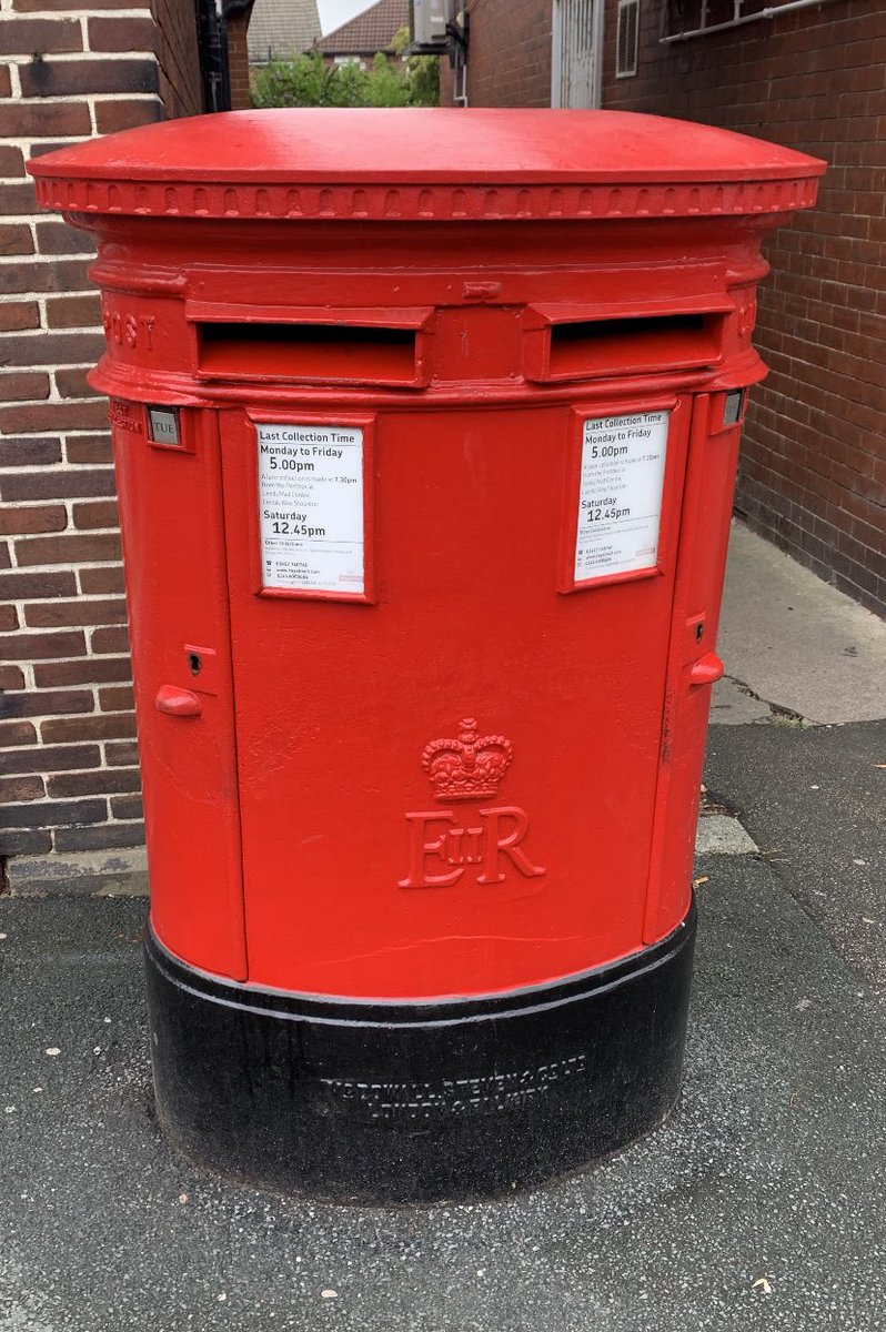 My husband can’t stop snapping postboxes now! Here’s one he sent me from outside Garforth Post Office - a familiar sight to me from years gone by. #postboxsaturday
