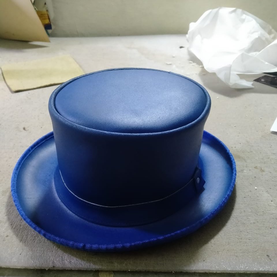 you can tell us what color you want
Ebay.com/str/rihas
place your orders here..

#deriinternational #deriproducts #derileather #deristore