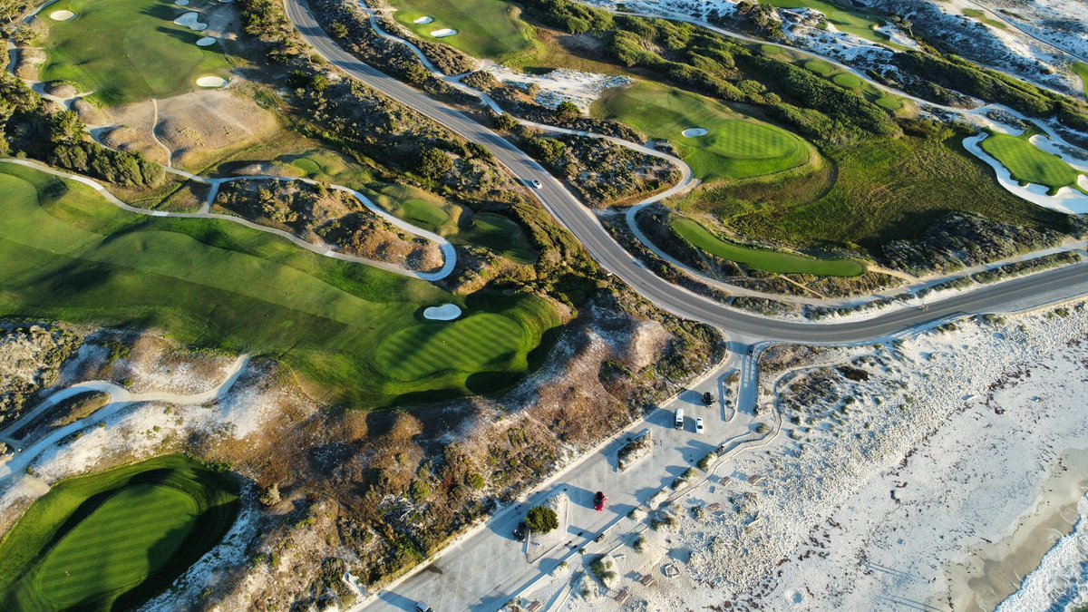 ColsonBates's tweet image. My 6-month internship comes to an end today here at Spanish Bay. It’s been truly amazing to work on this beautiful property each and every day. A big thanks goes to the entire crew here for making my experience great. California, you have my heart. I’ll be back. ❤️ #thankful