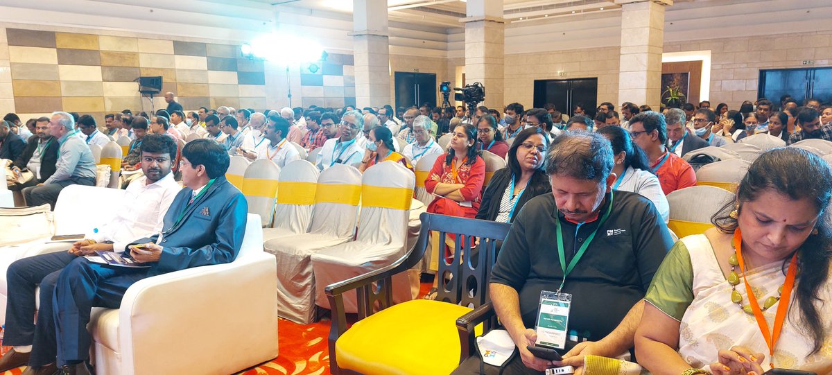JselviP's tweet photo. #SANGAMAM22 #PMOT #PMI #PMICC #PMICHENNAI #PMIR11 #leadership @pmichennai @pminstitute Excited group of project management professionals to hear from the thought leaders https://t.co/kbCWSODPs1