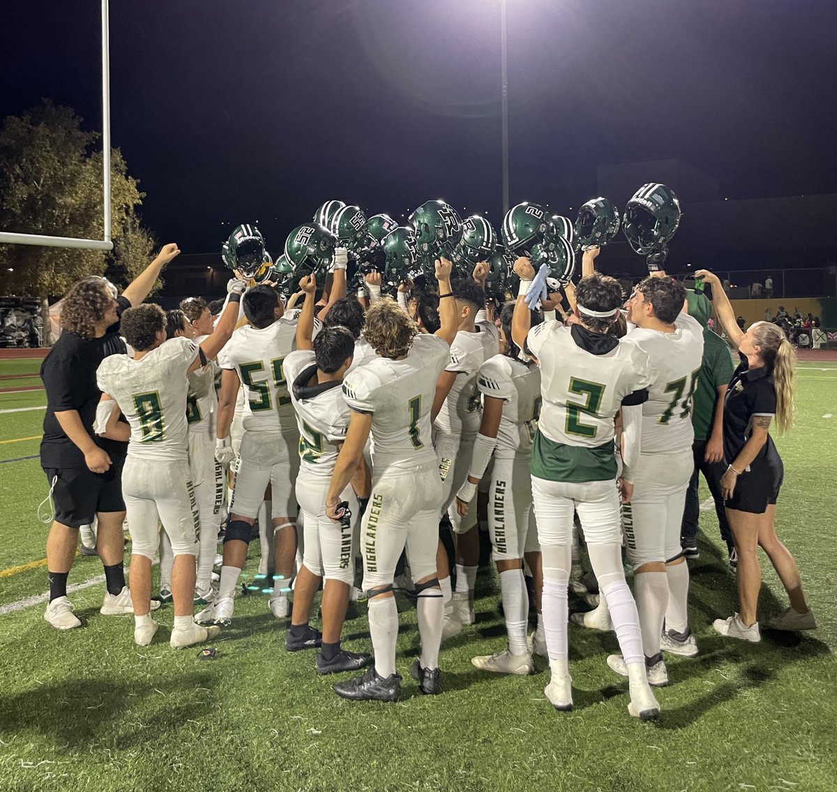 AthleticsRoyal's tweet photo. Well done @FootballRHS. Royal defeats Canyon 23-3. Royal is 3-1 for the season. @vcspreps @TheAcornSports https://t.co/no7b7vy8ks