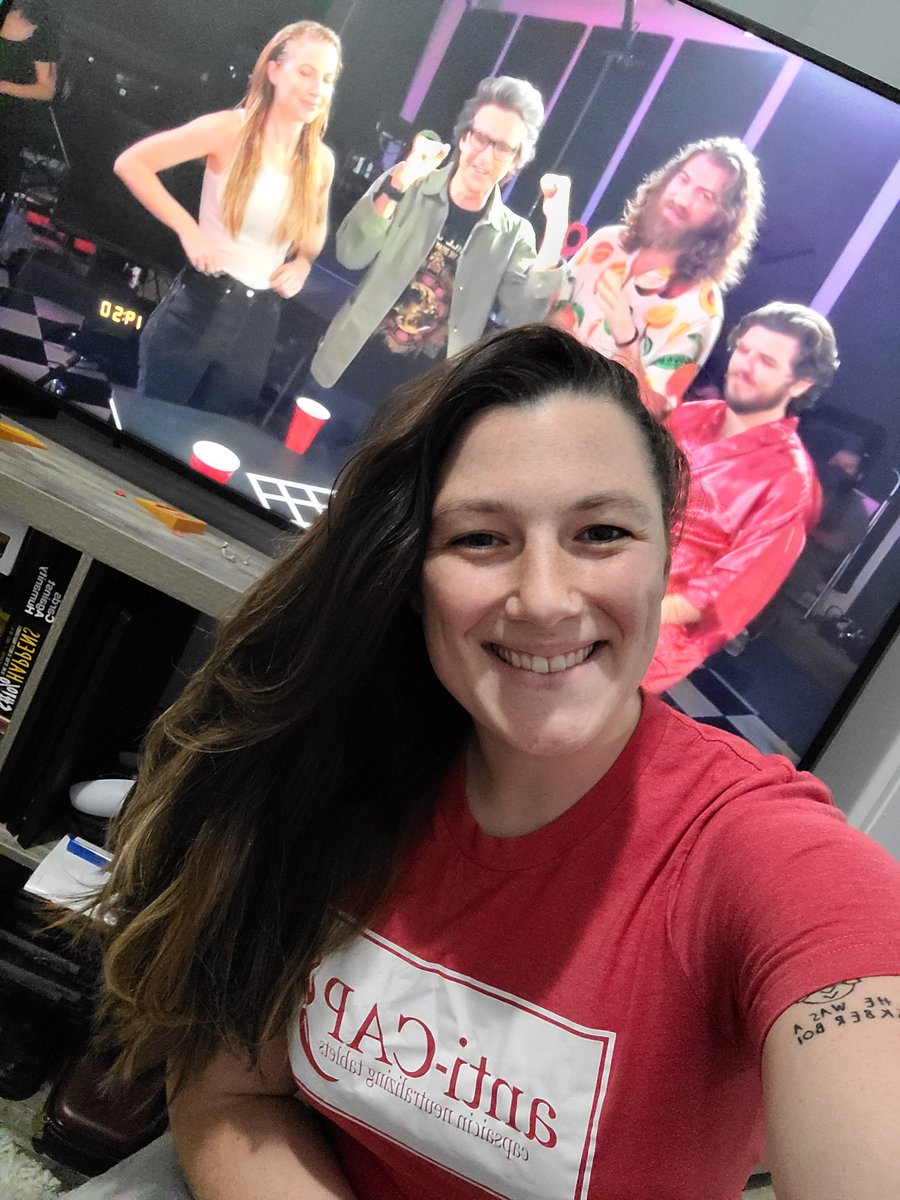 vaneesaob's tweet photo. Sporting my Anti-CAP shirt I made and hanging with the crew. Had a great night tonight guys. Love you all ❤️❤️ that's for all the laughs! (And the cringing 😂)

@StevieWLevine @Mythical @rhettmc @LinkNeal @ChaseHilt 
#goodmythicalevening #GME https://t.co/S0s3mQgfgG
