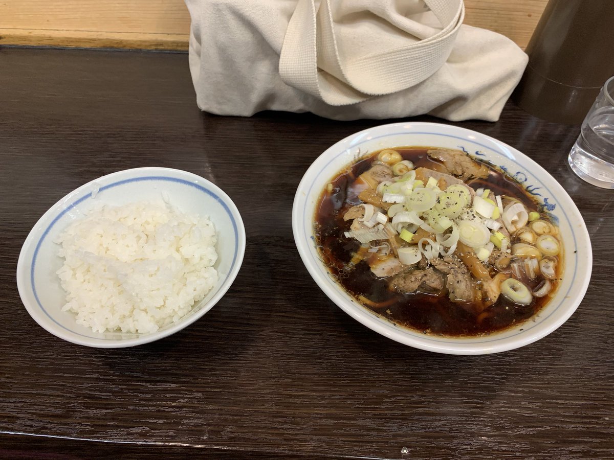 tabi__koi's tweet photo. 🚩大喜
富山ブラックラーメン舐めてた、、、 https://t.co/trF8brLxIB