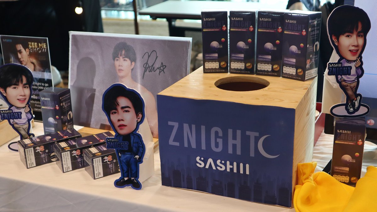 SASHII_Official's tweet photo. รายงานตัวฮับ #ZeeMeShowConcert https://t.co/gOvuQUxyJV