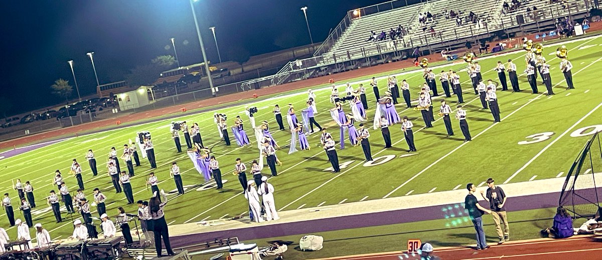 ashley_hamel_'s tweet photo. My first AISD football game did not disappoint! I’m impressed by the band, color guard, cheerleaders, and football players. I’m blown away by the support in the bleachers! I love seeing scholars support their peers regardless of friendship circles. #AlvaradoExcellence https://t.co/4yYqogwdPz