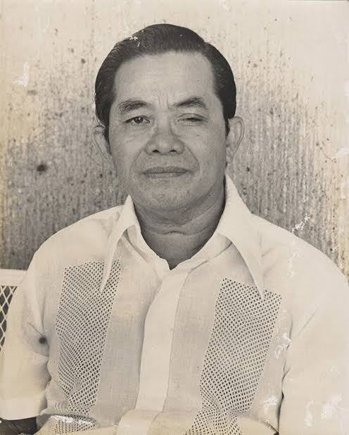 LanuzaKarl's tweet photo. Live a meaningful Life... -Sen. Salonga 🇵🇭
@jboygonzalessj @indiohistorian @Xiao_Chua @eufems @mlq3 @ChelDiokno @akosibluethree @JuanSinag @hotmanila @frmc05 
@pads_nosi @sweetsparkle88 @oslecjunior @DocHappy95 @leahnavarro @iam_jniest 
#Jovy #NeverAgain https://t.co/sBB6SwI6nA