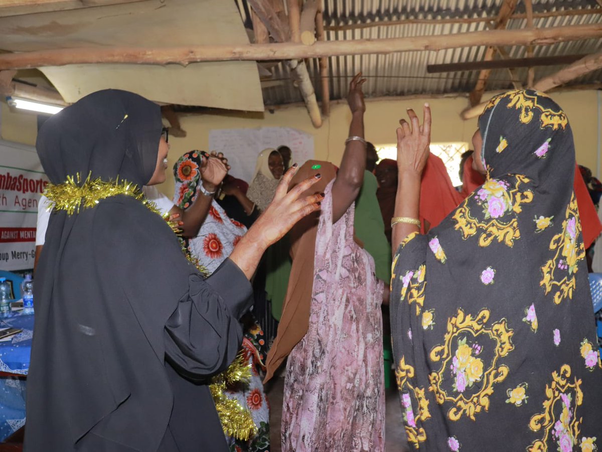 SambaSports Youth Agenda (@samba4youth) on Twitter photo Through funding from #FazilChinoyFellowship , we are widening socio-economic and therapeutic support for widows in <a href="/OurKwaleCounty/">Kwale County</a>
<a href="/Samba4Youth/">SambaSports Youth Agenda</a> facilitated the official entry of Tuwajali Wajane program in Mivumoni
read👇
facebook.com/22411854258952…
<a href="/CarlPope/">Carl Pope</a> <a href="/GSNAfrica/">Green String Network</a> <a href="/AbdiOgle/">Mukhtar A. Ogle, EBS,OGW 🇰🇪</a> Through funding from #FazilChinoyFellowship , we are widening socio-economic and therapeutic support for widows in <a href="/OurKwaleCounty/">Kwale County</a>
<a href="/Samba4Youth/">SambaSports Youth Agenda</a> facilitated the official entry of Tuwajali Wajane program in Mivumoni
read👇
facebook.com/22411854258952…
<a href="/CarlPope/">Carl Pope</a> <a href="/GSNAfrica/">Green String Network</a> <a href="/AbdiOgle/">Mukhtar A. Ogle, EBS,OGW 🇰🇪</a>
