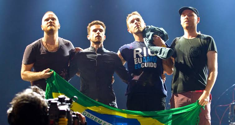 diasprocoldplay's tweet photo. Senhoras e senhores, eis o dia. https://t.co/XSqDyAy2Zi