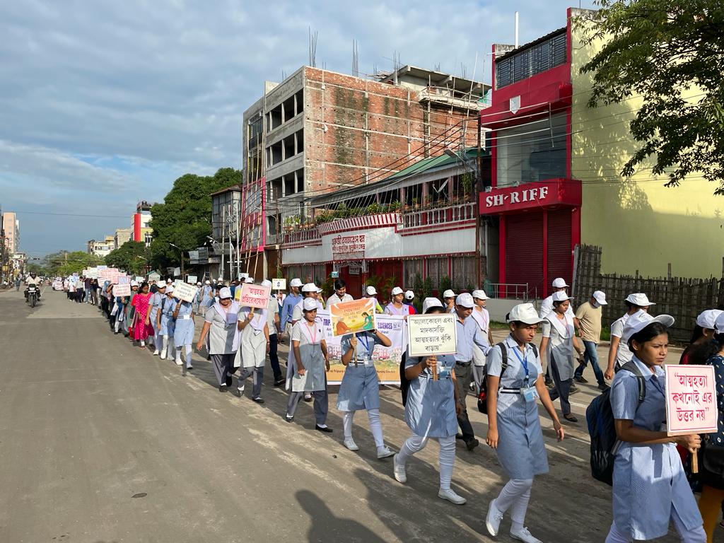 nhm_tripura's tweet image. Today: World Suicide Prevention Day 2022 Awareness Rally Organised by National Mental Health Programme, NHM TRIPURA &amp;amp; Indian Psychiatric Society TSB. Rally inaugurated by the MD,NHM in presence of other dignitaries. 
@PMOIndia @tripura_cmo @cstripura @HfwTripura @SubhasisTcs
