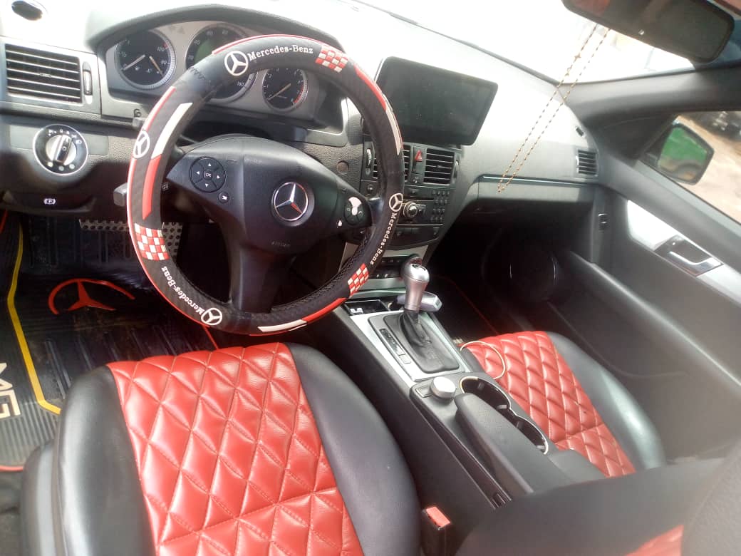 Emmyeddy6's tweet photo. URGENT SALE!!! 
  MAKE :MERCEDES BENZ C300
MODEL :C300
YEAR :2008
ENGINE PERFORMANCE:TOP NOTCH 
GEAR PERFORMANCE: EXCELLENT 
AC good 
REGISTRATION :- First 
Price: 2.4
ISSUES :-  JUST THE FRONT PASSENGER SHOCK ABSORBER

LOCATION :Lagos
WHATAPP:08182329862
#SHUTDOWN https://t.co/cqHQTEqpyD