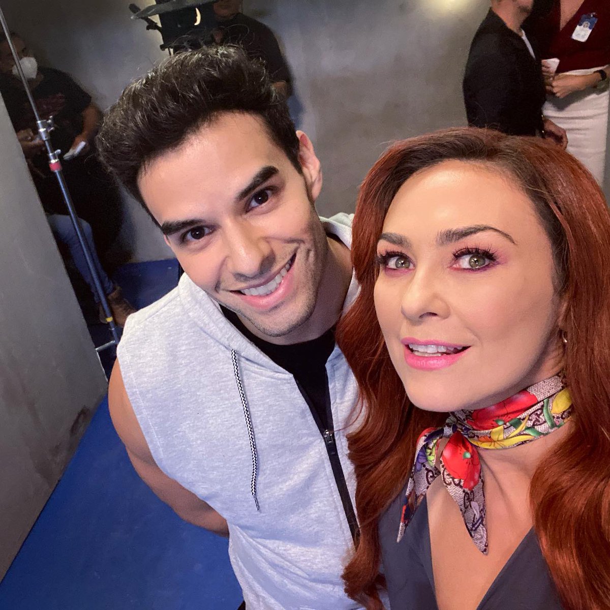 Diego_de_Tovar's tweet image. En grabaciones para @lamadrastra_of compartiendo escenas con   @aracelyarambula 👌🏻👌🏻 #actriz #televisa #novelas #mexico  @Canal_Estrellas #talento @CeaTelevisa