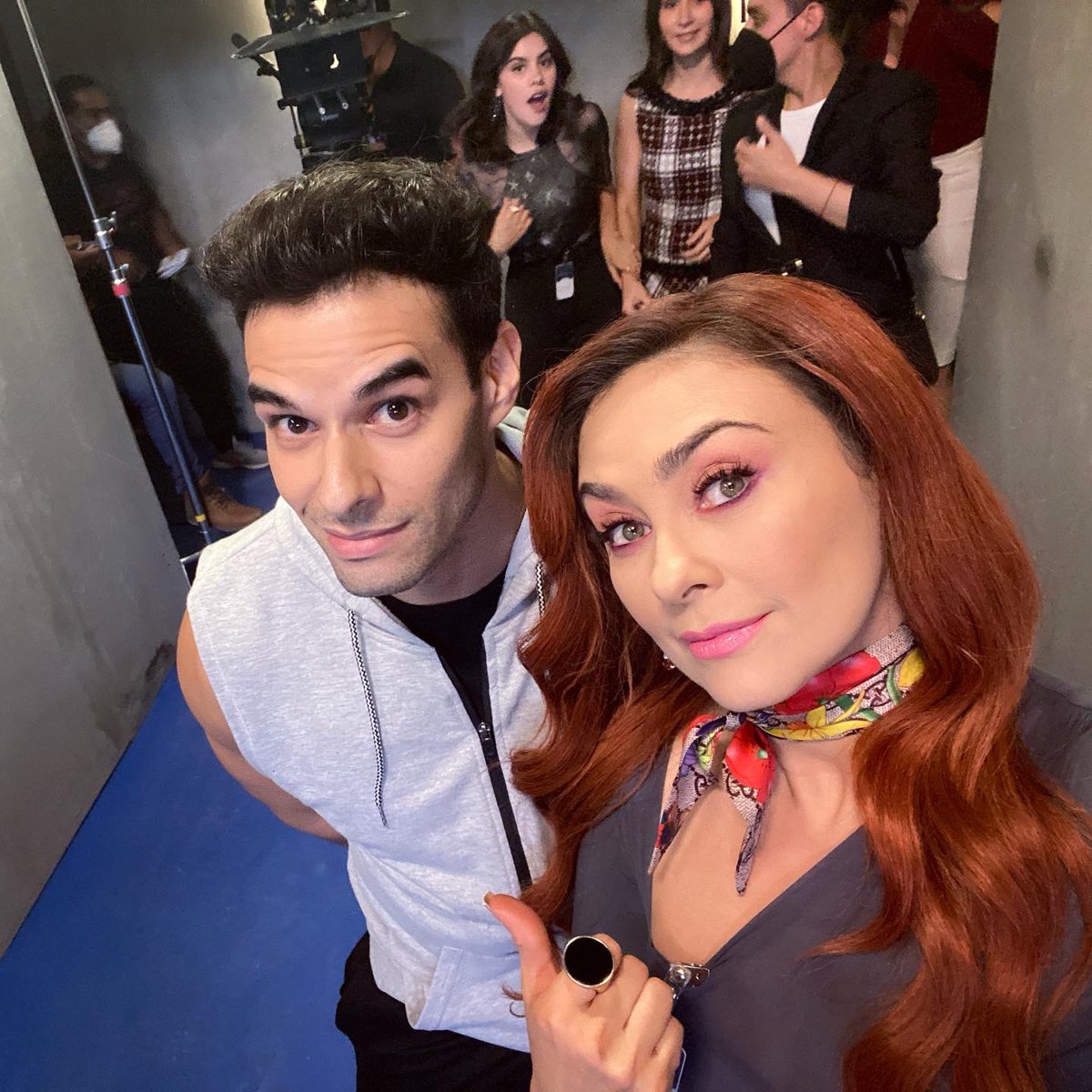 Diego_de_Tovar's tweet image. En grabaciones para @lamadrastra_of compartiendo escenas con   @aracelyarambula 👌🏻👌🏻 #actriz #televisa #novelas #mexico  @Canal_Estrellas #talento @CeaTelevisa