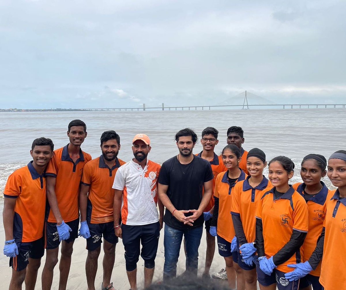 mnsadhikrut's tweet photo. महाराष्ट्र नवनिर्माण सेनेचे नेते, महाराष्ट्र नवनिर्माण विद्यार्थी सेनेचे अध्यक्ष श्री. अमितजी ठाकरे यांनी आज 'आपला समुद्र किनारा, आपली जबाबदारी' या मोहिमेत सक्रिय सहभाग घेतला. https://t.co/us8D6jBlKT