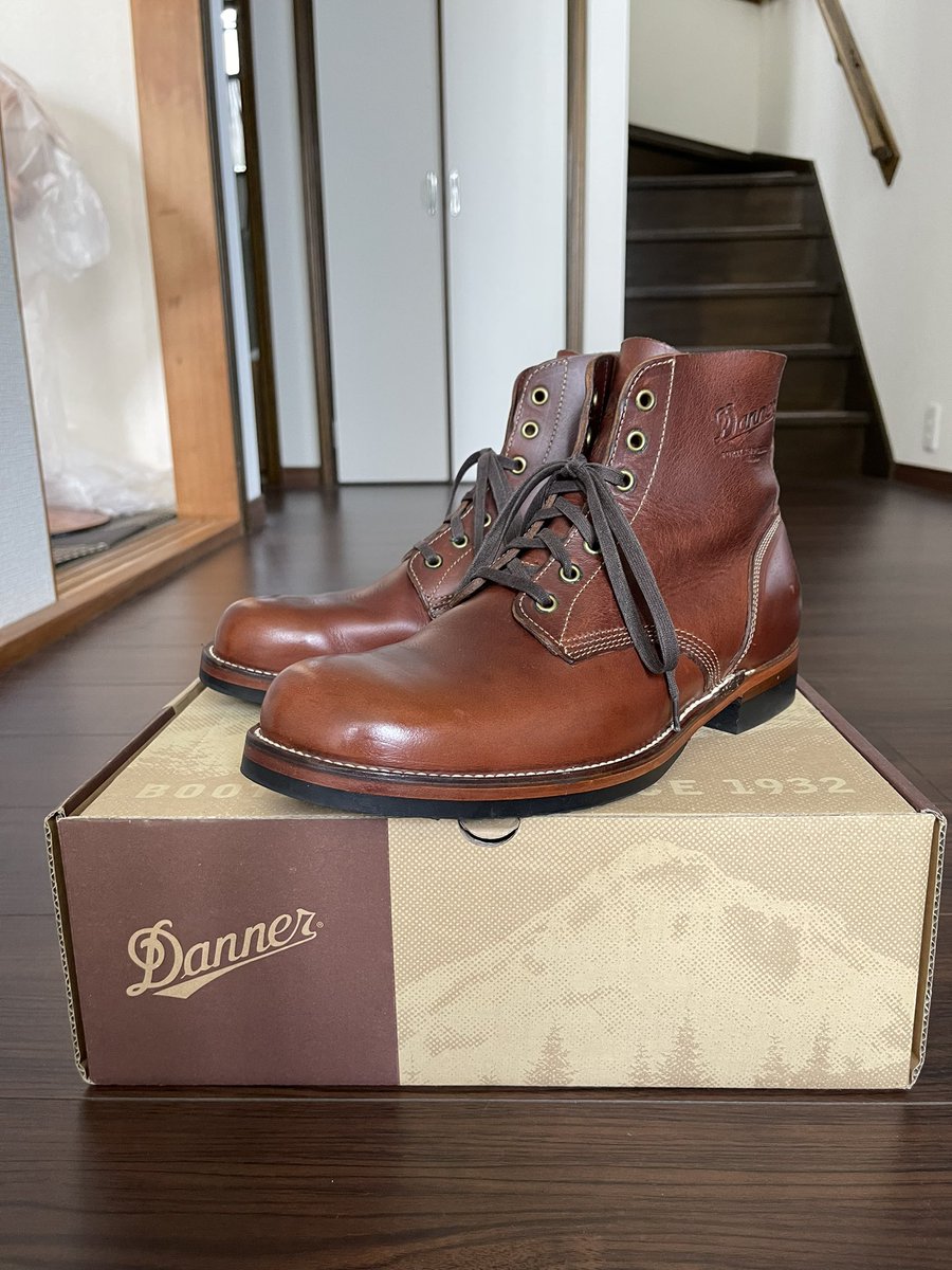 OneDA_Esora's tweet photo. お気に入りのブーツ2足
トリッカーズ イーサン9ホール
モンキーブーツ
ダナー オカント
ワークブーツ
#Trickers
#Dannar https://t.co/incFvJbTRp