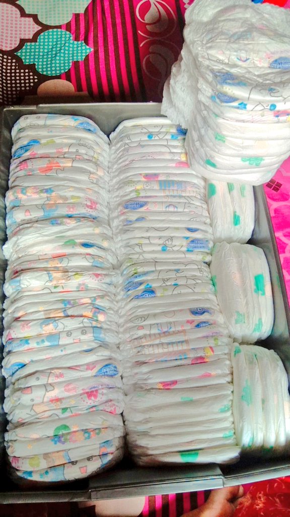 Kalau dah mak² ni ada duit ingat nak beli pampers dengan susu anak dulu, Barang sendiri dah gaada dalam list. :v