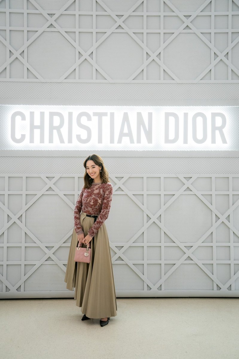 BTCandTHC's tweet photo. Dior pop up at Central Embassy until 9 Oct https://t.co/caa1vWeH5p