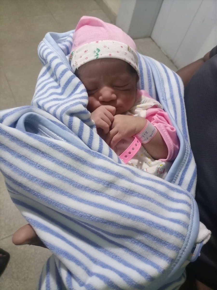 CenaNoman's tweet photo. Alhamdulillah, blessed with a baby girl ♥️ https://t.co/Adtf6taDfY
