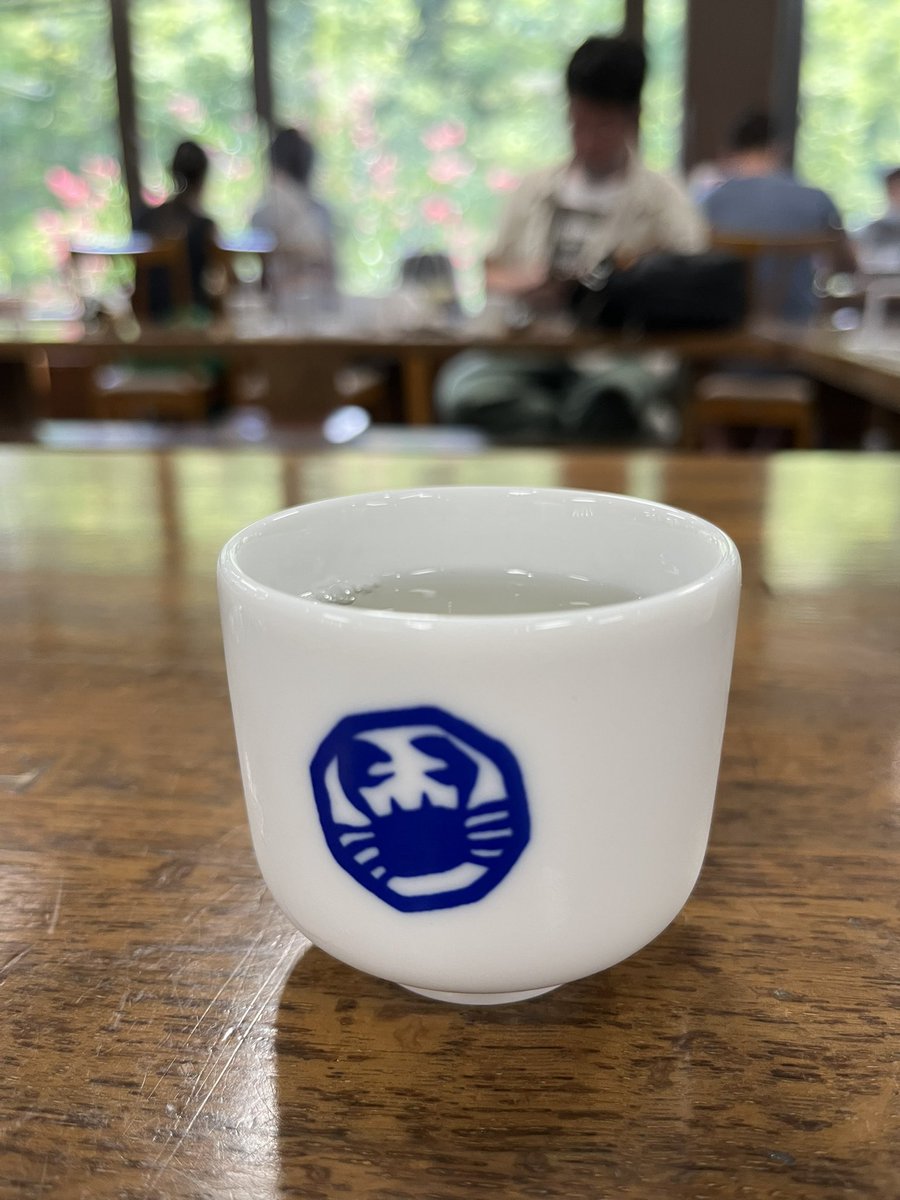 mandmanak's tweet photo. @hachibee1023 おつかれー！
こちらも登山後に最高の1杯よ
今度一緒にここ目指して歩きたい！ https://t.co/Q4nl716FyQ