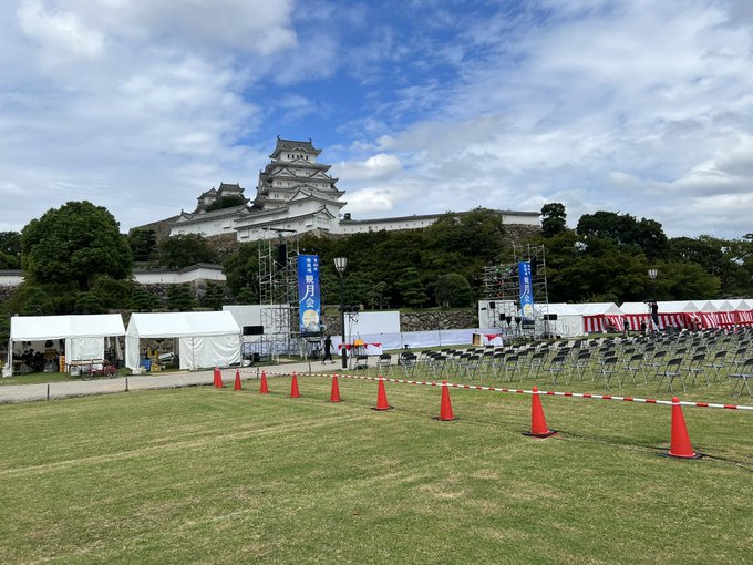 姫路城イベント実行委員会公式ホームページ 姫路城観桜会 姫路城観月会