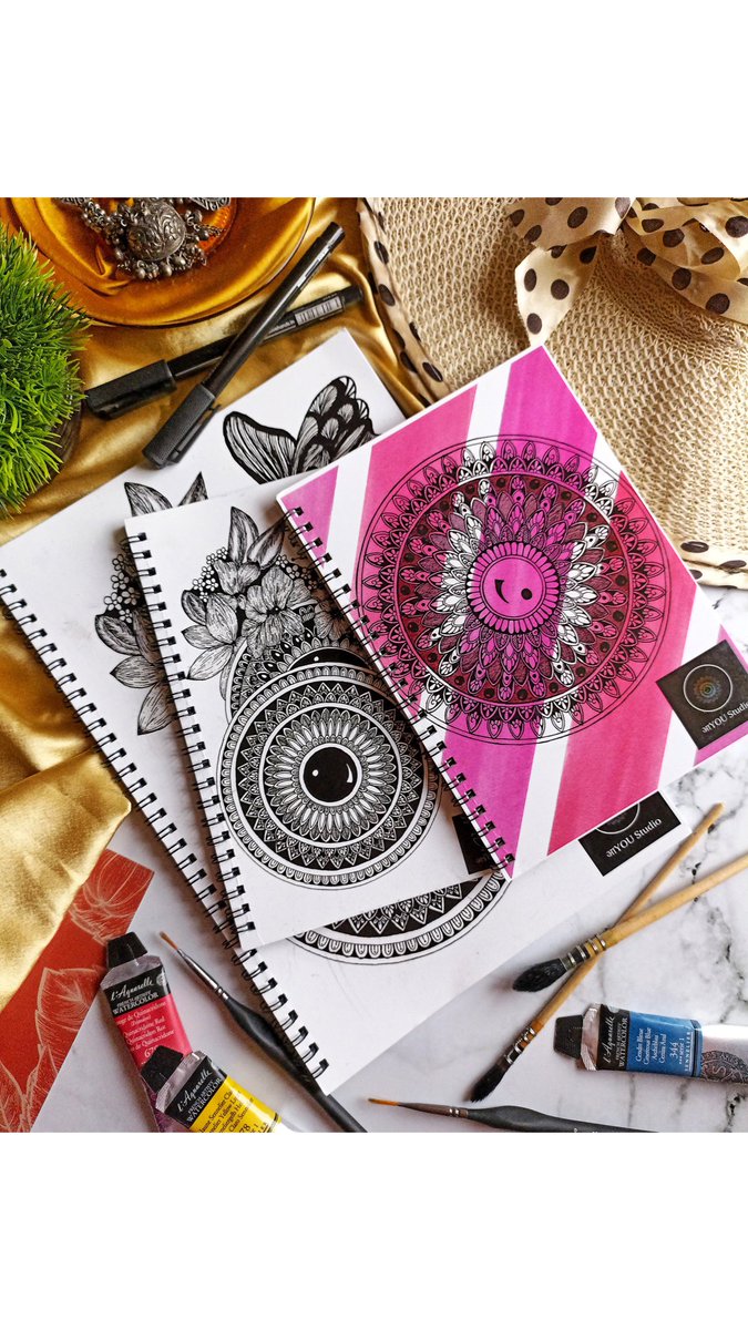ayu_artwork's tweet photo. Premium but affordable sketchbooks with high quality paper for artists. #stationery #artistsontwitter https://t.co/sWKCgS54CB