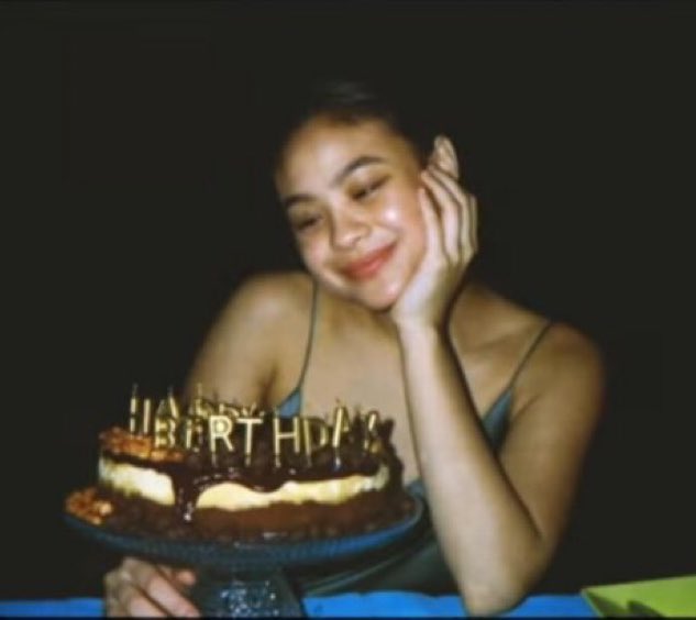 hannahrchive's tweet photo. happy birthday to my inspiration, love you always ^_^ @hannahkathleenp 

HAPPY HANNAH DAY

#HannahChapterXXIII 
#HannahPangilinan | #OHannah https://t.co/XRTGVS4psa