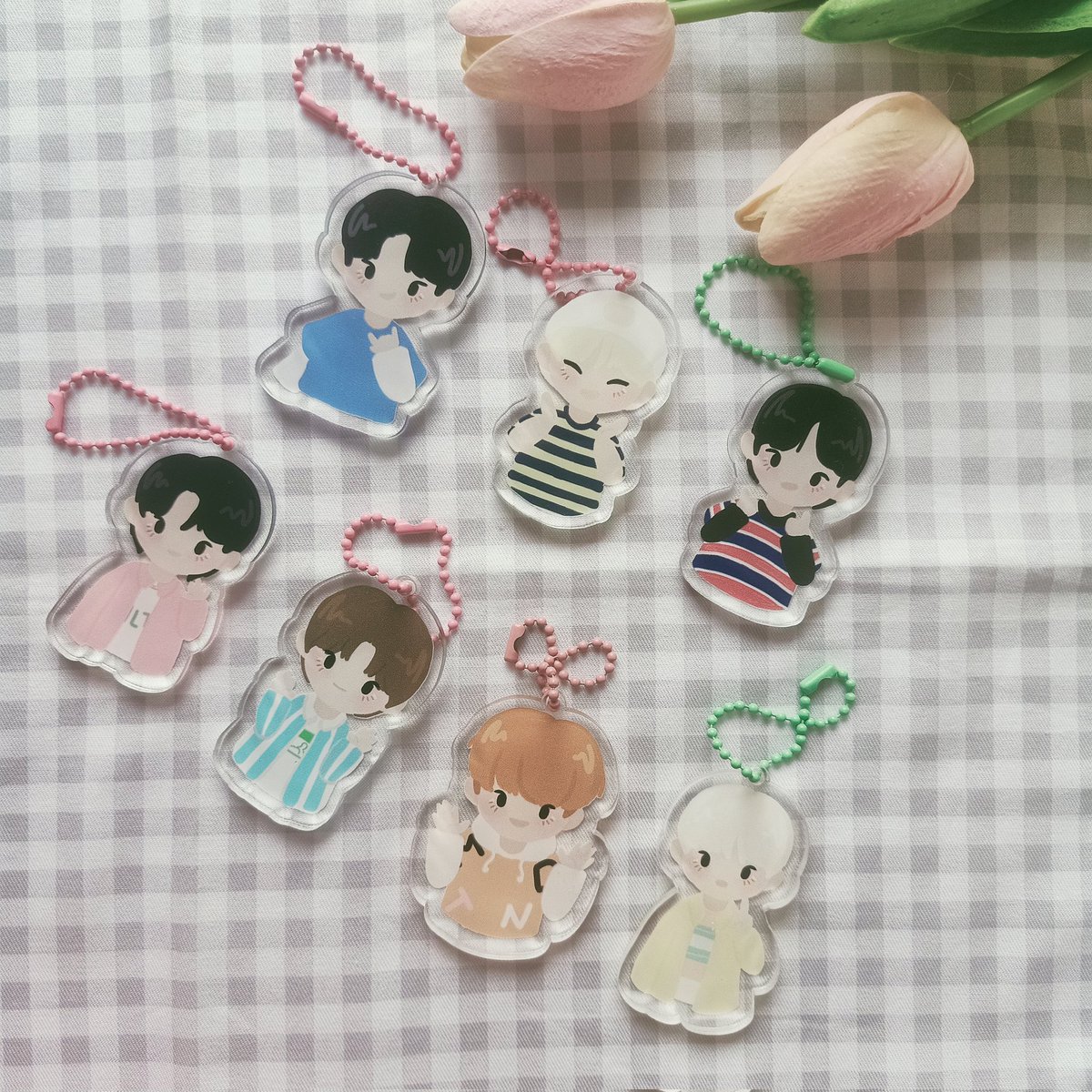 fleurywinkle's tweet photo. [ Enhypen Merch ]
🚌 Hey Tayo Keyring 

💰 25k
details below ⇩

order one now!📦💫https://t.co/VFI6eYrsA5 https://t.co/BMXMG2gAVF