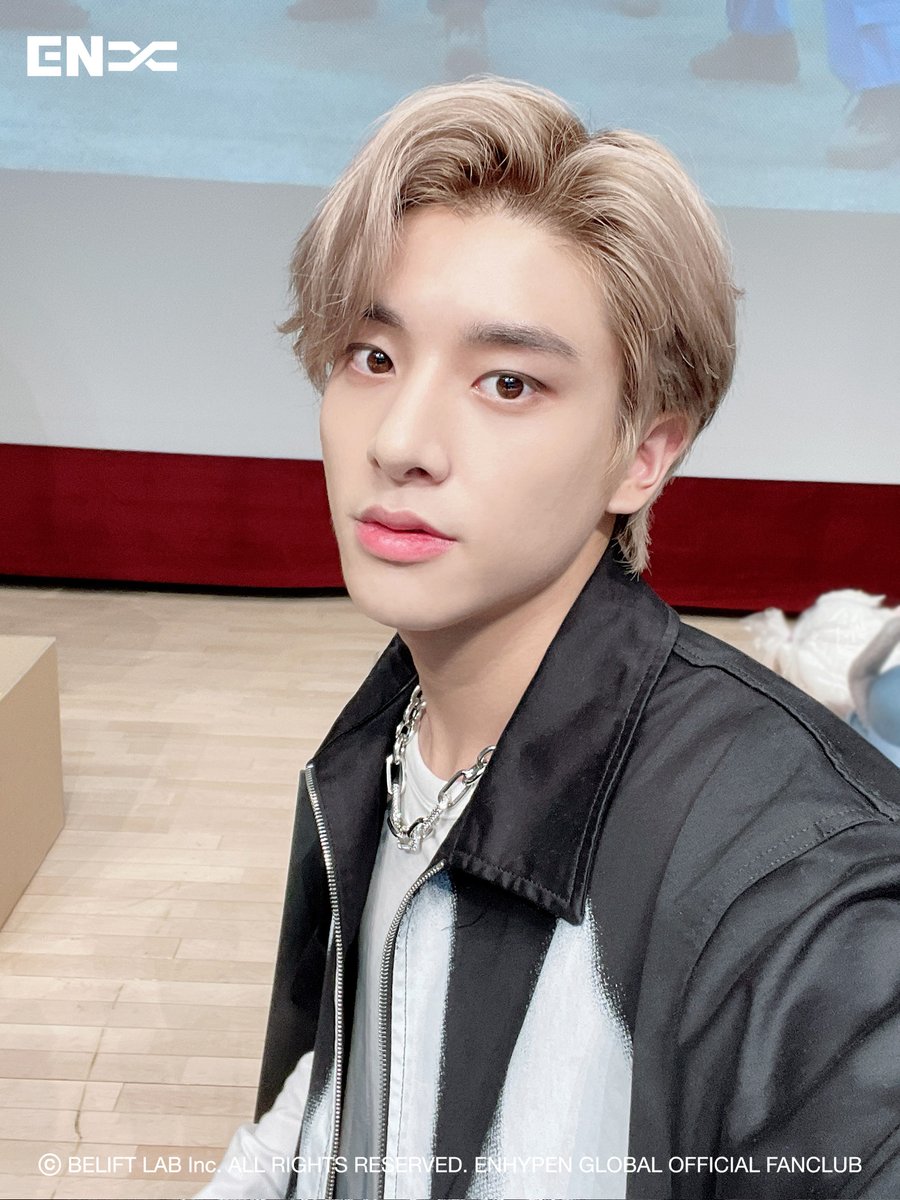 enhypenweverse's tweet photo. @ENHYPEN_members @ENHYPEN (4/7)

@ENHYPEN_members @ENHYPEN #ENHYPEN #엔하이픈 #JAKE #제이크 https://t.co/79enA1tpgd