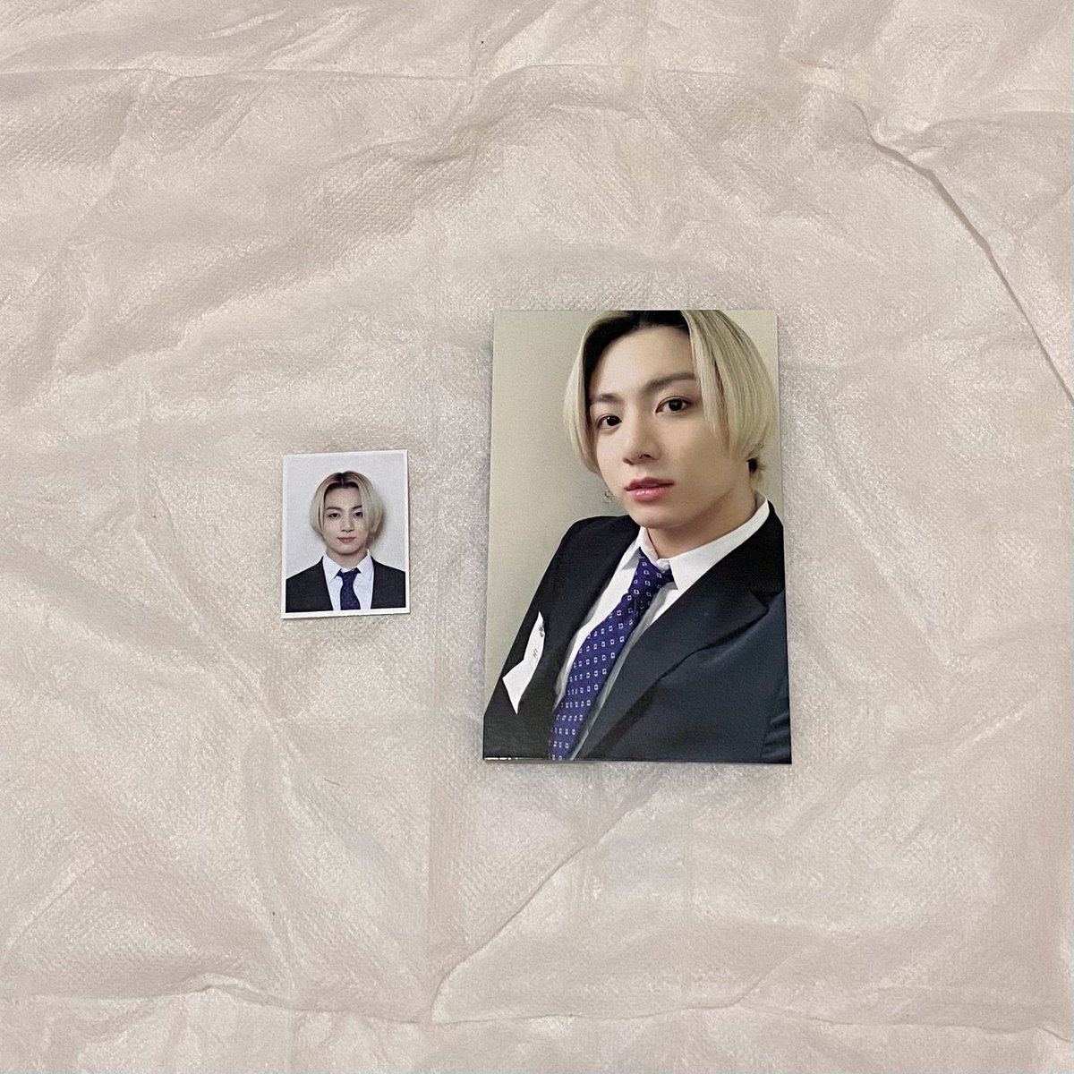btsjungkookie's tweet photo. 🛒 wts lfb bts ph 

• jk army membership kit (photocard and id photo) — 300

comment mine 

# quitting sale bangtan namjoon rm seokjin jin yoongi suga hoseok jhope jimin taehyung v jungkook jk butter album https://t.co/vjXBc7Jhs0