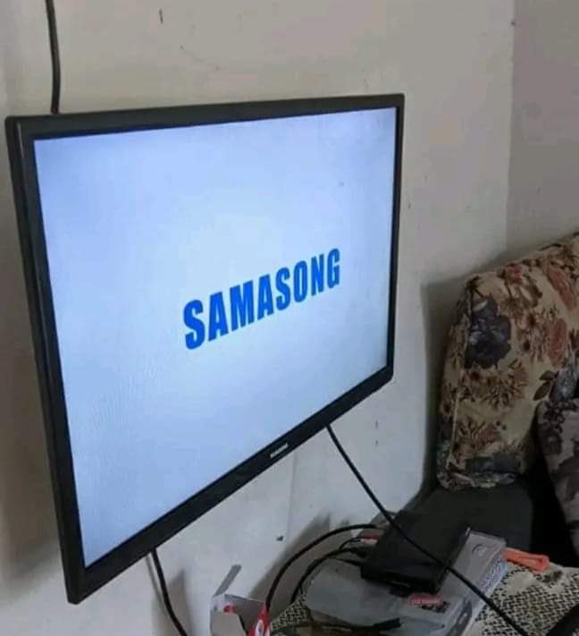 Takunda_wacho's tweet image. Marunner achatiuraya takarivara😂😂😂