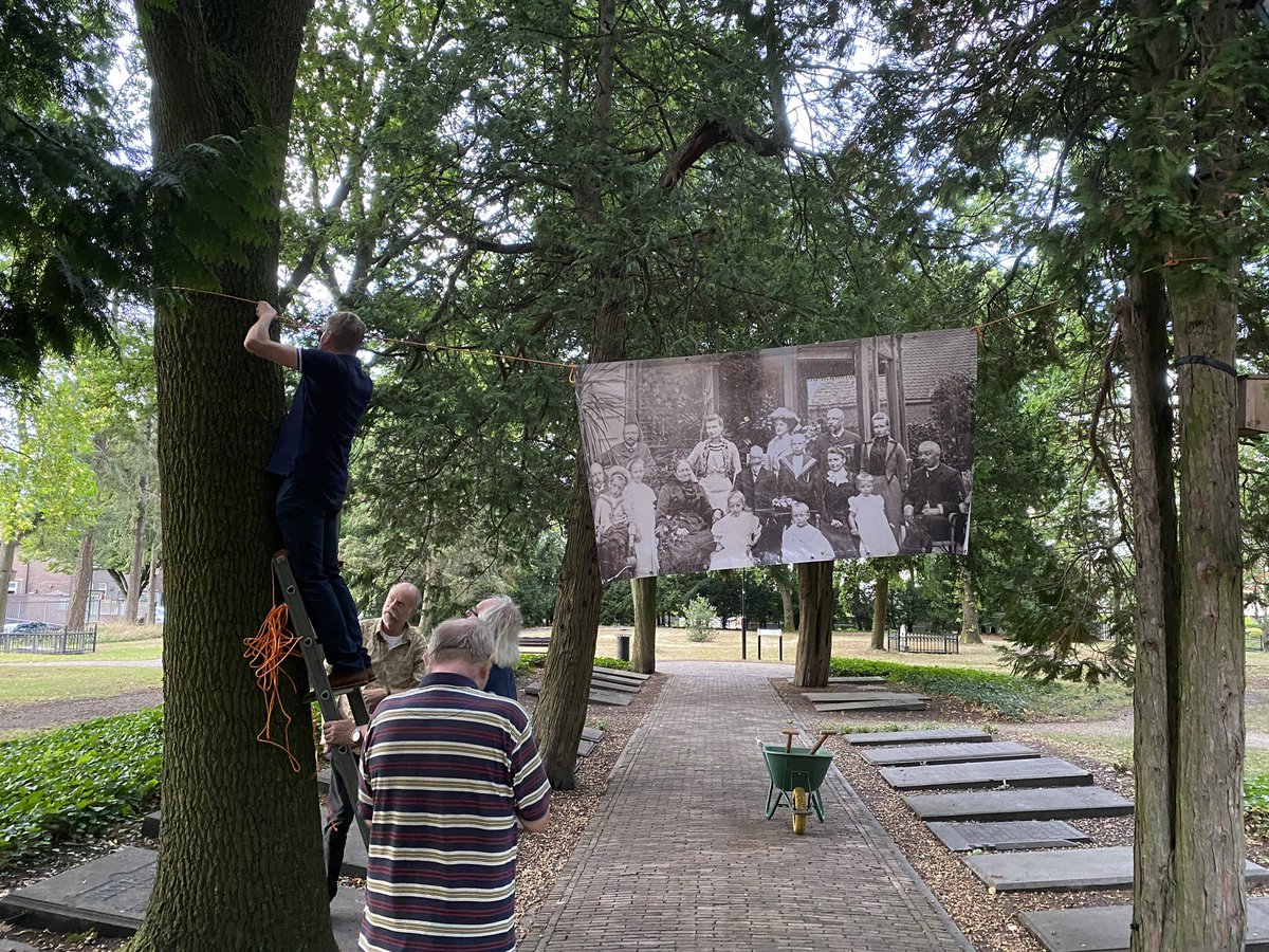 Gedenkpark de Oude Begraafplaats van 1829 tweet media
