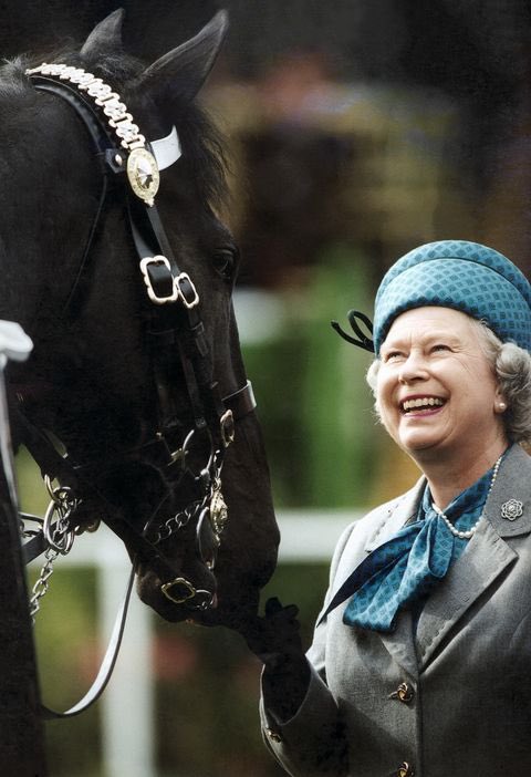 AnthonyGarrison's tweet photo. "Over the years, those who have seemed to me to be the most happy, contented and fulfilled have always been the people who have lived the most outgoing and unselfish lives." - Queen Elizabeth II

Live bold and full lives. Thank you for your service, rest in peace, and God bless https://t.co/RfUO49OxFq