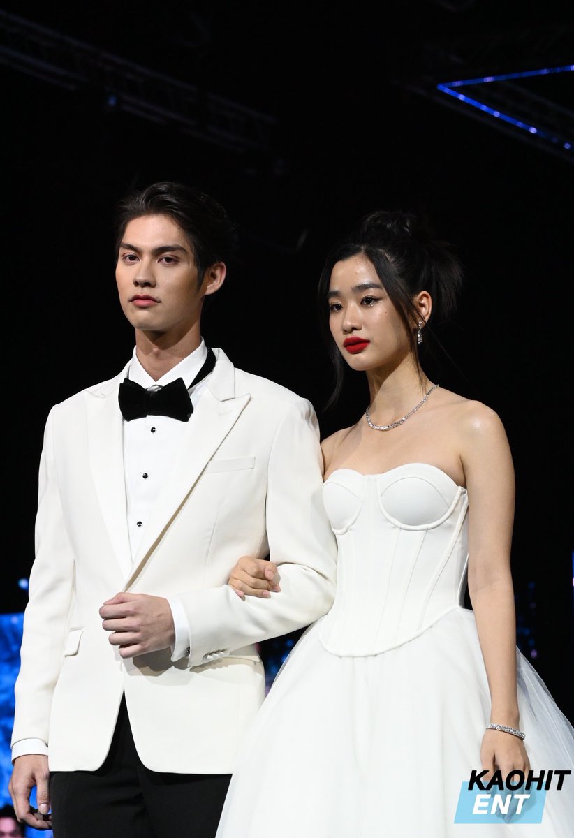 KAOHIT_ENT's tweet photo. เก็บตกบรรยากาศกับ 
ไบร์ท ตู ร่วมเดินแฟชั่นโชว์ในงาน MCHOICE 2022 

#bbrightvc
#tontawan_t
#Mchoice2022 
#MintMagTH https://t.co/9sfx1zB4zw