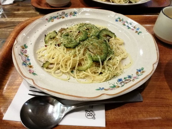 花陽に気を取られてペペロンチーノの写真貼り忘れたワイ。 