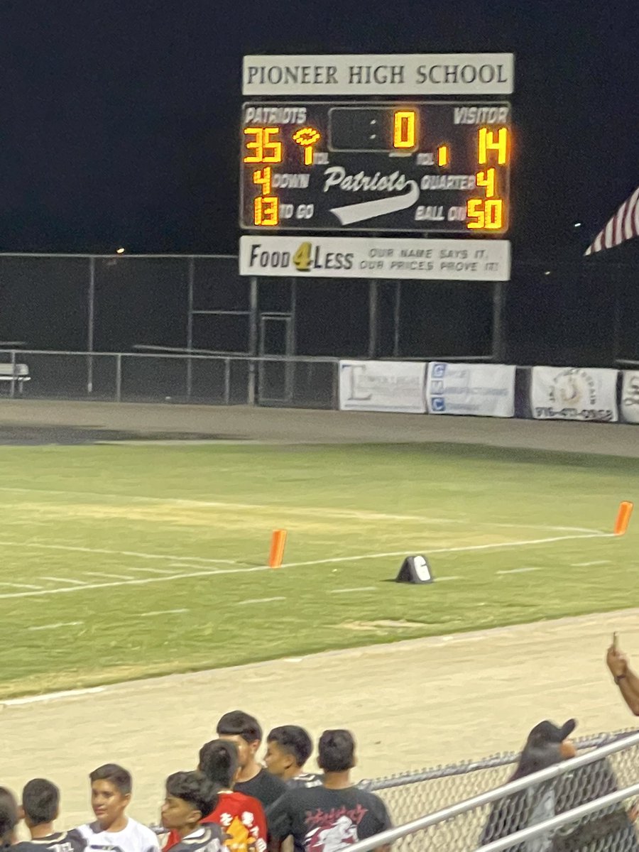 PHSFBBoosters's tweet photo. Final Score 35-14 Patriots
@SacBee_JoeD @cameronsalerno1 @PlusPreps @KCRAdapper @49erscalhi @CalHiSports @PHSWoodland @woodlandnews https://t.co/W4z3eyxmqd