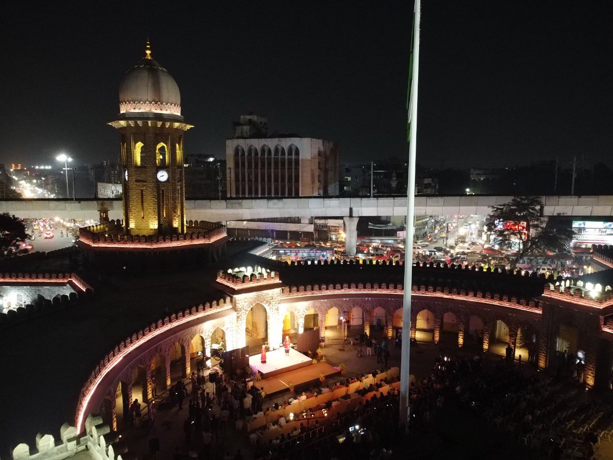 kbiqbal777's tweet photo. @arvindkumar_ias @GHMCOnline @ZC_Khairatabad More Great picture , capture by @Govind_Nrn 😊💐 https://t.co/eOSOtcJvMY