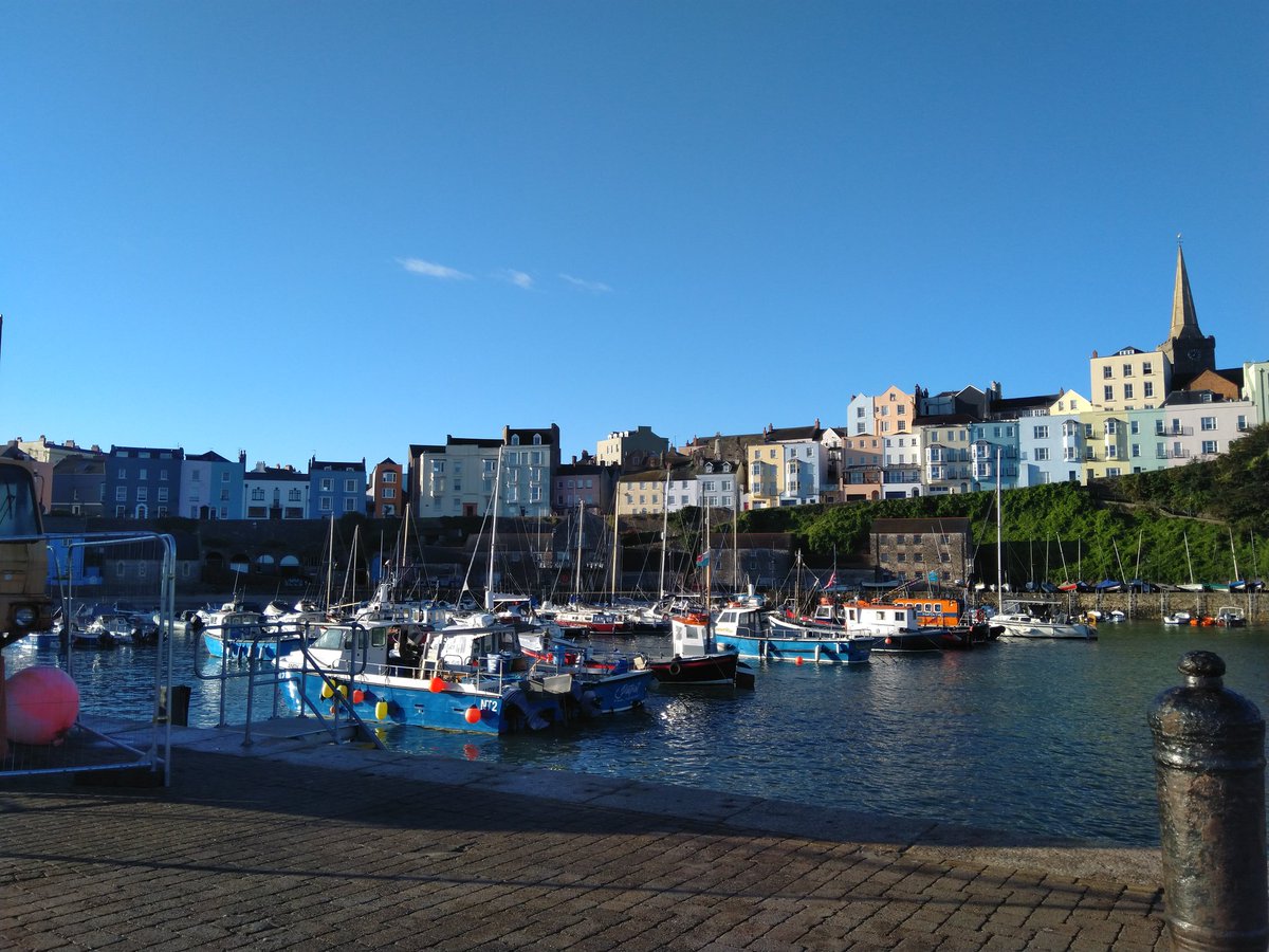 coachtrimonkey's tweet photo. The calm before the storm. Good luck to all competing @IRONMAN_Wales especially
Danni, Lindsay, Rhodri, Dewi,Nick P, Mike & Nick NF #MonkeySpeed https://t.co/DtGhhUqMO9