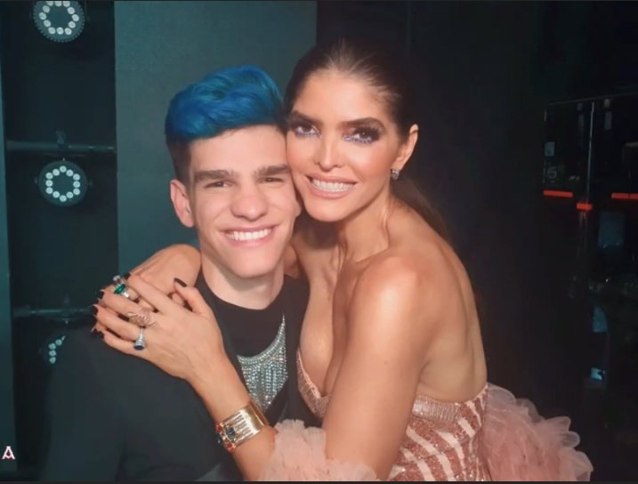 📸Nelson Carreras &amp; Ana Bárbara en la final de #LaAcademia 2022.