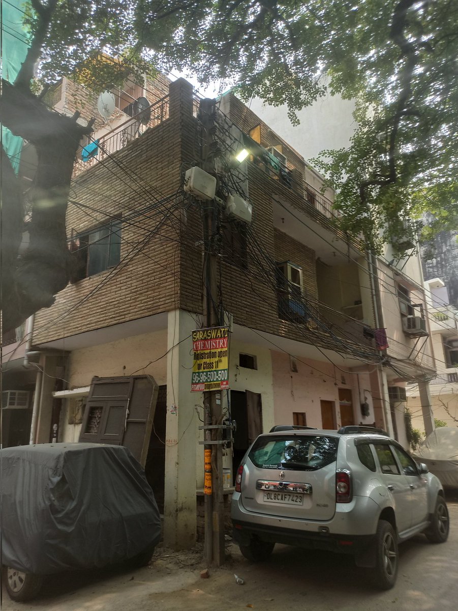 BanAkhil's tweet photo. @tatapower_ddl Same is the case today as well. Block-G, Pocket -21, Sector-7, Rohini. Pls take an appropriate step to save energy https://t.co/rYV76o5O9q
