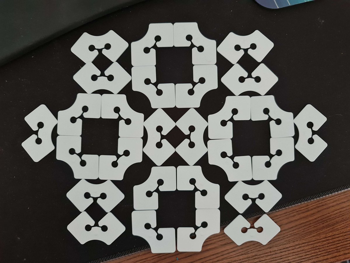 JeremyInSTEM's tweet photo. Over the last months, I've ended up accumulating a number of those little clasps that come with masks. Turns out they make satisfying tessellations and other shapes. 👀 https://t.co/nnvkYdQkE5
