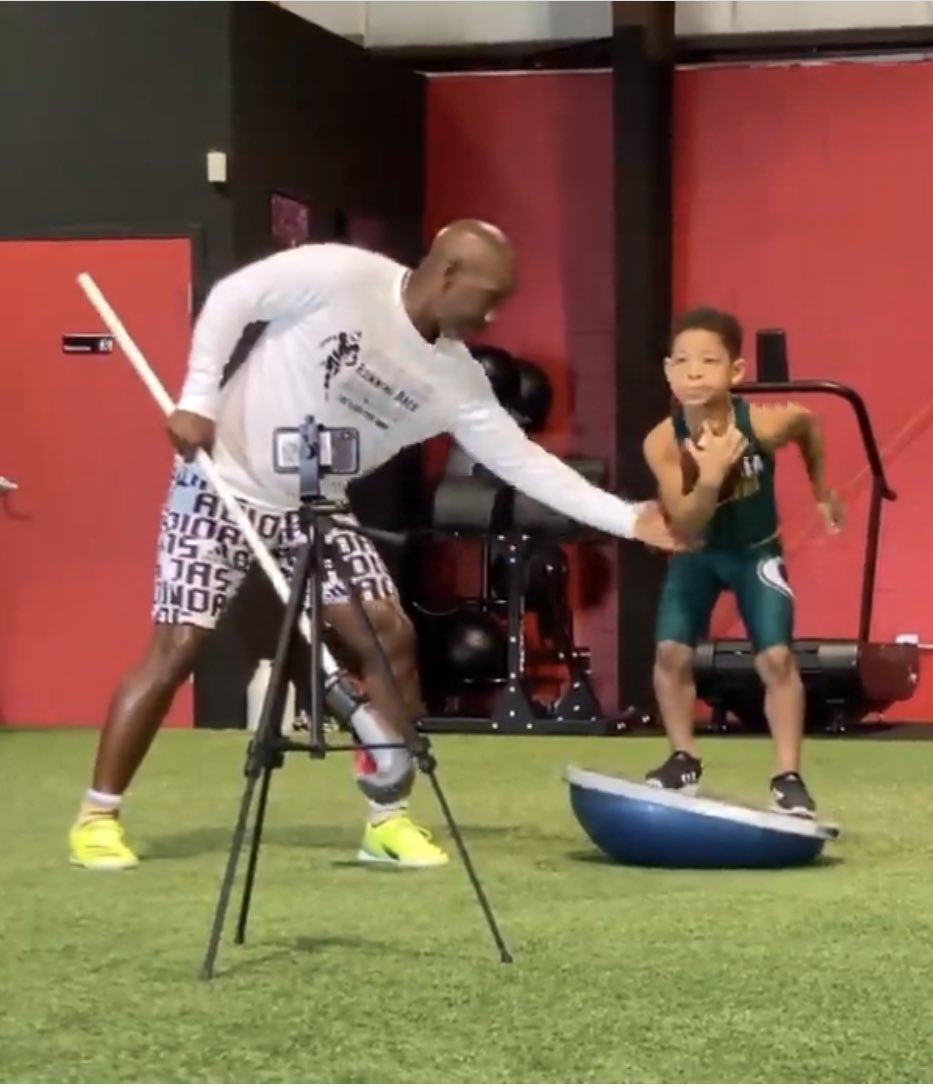 Cut-Back Running Back Academy, Tampa Florida tweet media