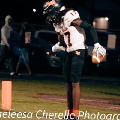 17__problems's tweet photo. #NewProfilePic https://t.co/TL89o5oKZr