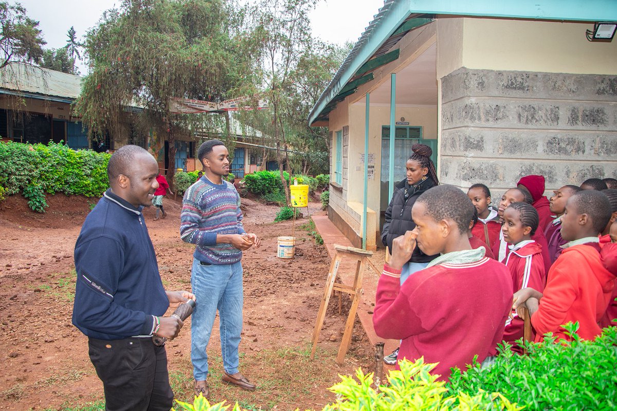 mwangicjay's tweet photo. Engaged students at Gachiriro primary Nyeri county in a tree planting activity earlier in a bid to mitigate the rapidly rising climate change menace at a community level as creat awareness on the same; Increasing our carbon sink and home for biodiversity #Acallforclimateaction. https://t.co/YL0MrYS2eo