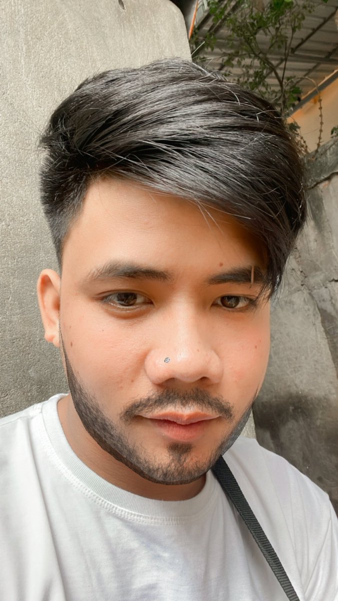 PSroeurn's tweet photo. ផ្លិចមុខគេនៅនឹង😁 https://t.co/Ium3s3cngR