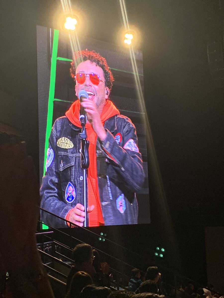 EstherDuranP's tweet photo. Andrés Cepeda se lució con ese concierto, nunca lo voy a superarrrr. https://t.co/ovgUGWHDzx