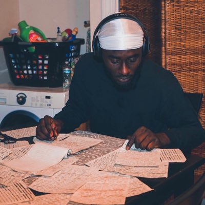 Blessencee's tweet photo. #NewProfilePic https://t.co/cQEJGeFEJI