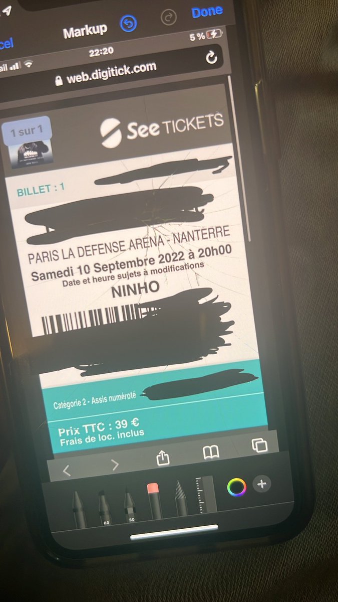AFediot's tweet photo. J’ai des places à vendre insta : alexio.fdt https://t.co/mhkq0hrRWk