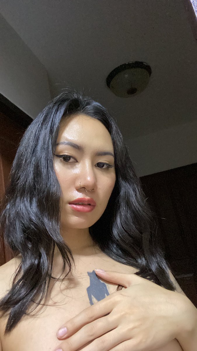 lilith_lui's tweet photo. Shower with me 💦 https://t.co/RAFJ5gugP0