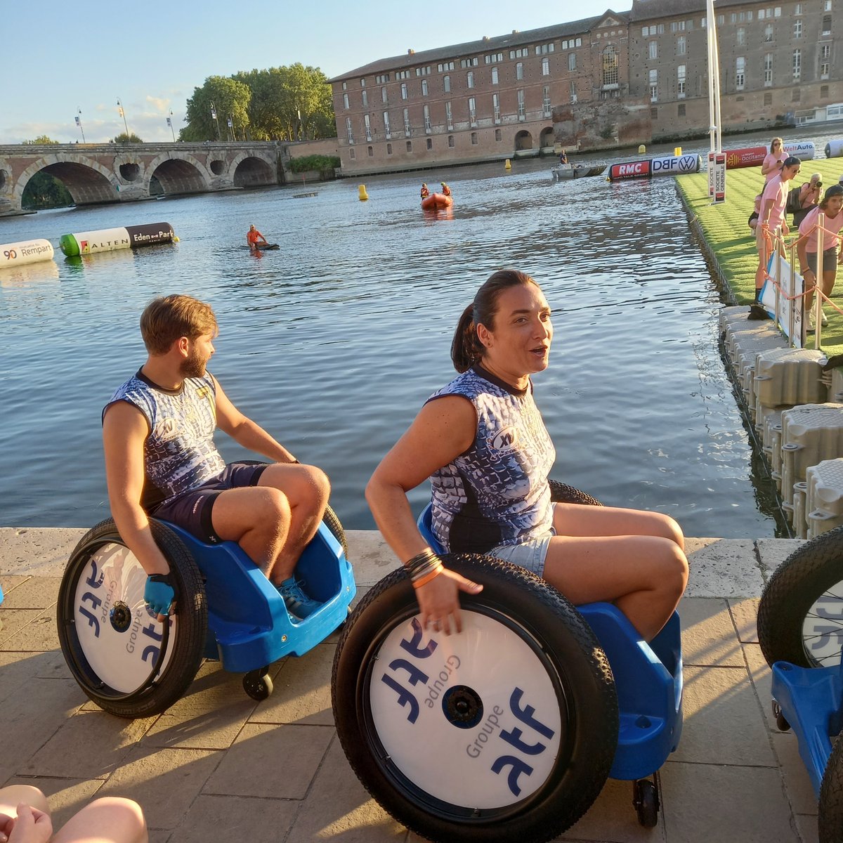TOULOUSAINS2P's tweet photo. Magnifique 
@WateRugby https://t.co/qmmU9JKWOS