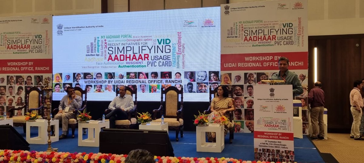 #SimplifyingAadhaarUsage
Dr. Hari Krishna Dwivedi, Chief Secretary, Govt. of #WB inaugurated &amp; addressed the workshop on ‘Recent Initiatives for Simplifying Aadhaar Usage’ in #Kolkata on 10 Sept. 2022. He assured that State Govt. is committed to link all the schemes with #Aadhaar
