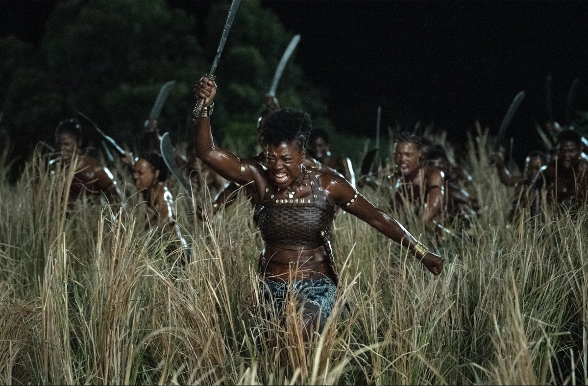 FilmUpdates's tweet photo. Viola Davis is receiving critical acclaim for her performance in #TheWomanKing. https://t.co/q2zLzygNpv